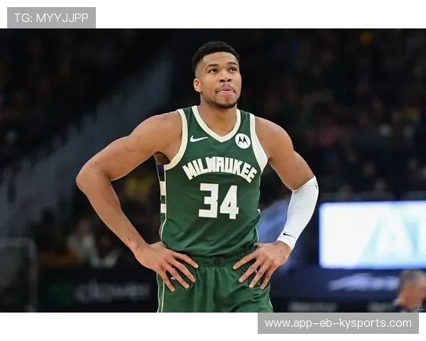 字母哥篮下精准抡扣,雄鹿收获重要胜利